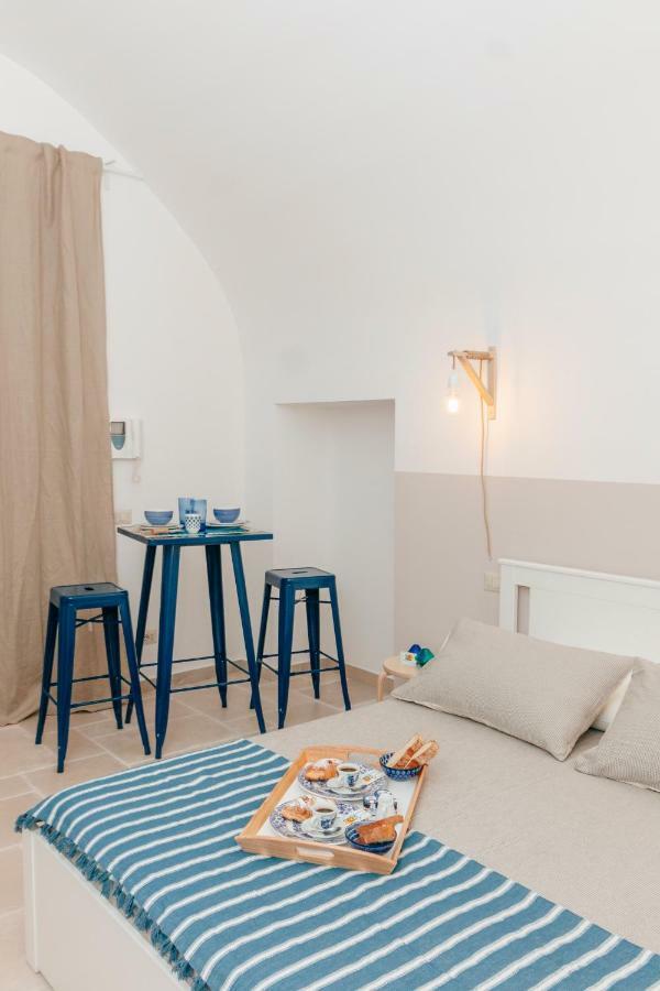 La Casa Di Flora Bed & Breakfast Bari Bagian luar foto